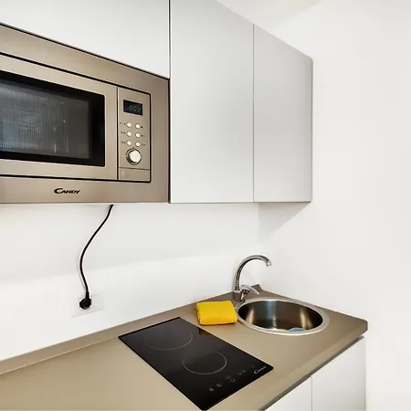 Alojamento de Acomodação e Pequeno-almoço Alusea Silvi Paese