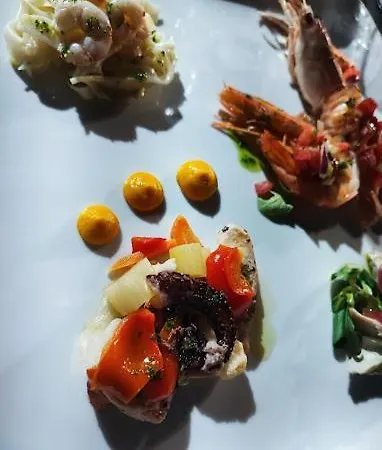 Alojamento de Acomodação e Pequeno-almoço Alusea 3*