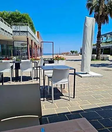 Alusea 3* Silvi Paese